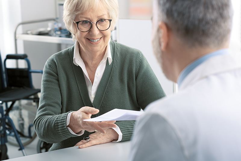 senior-woman-talking-with-doctor